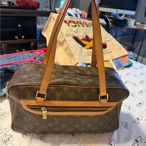 Louis Vuitton vintage bag GM